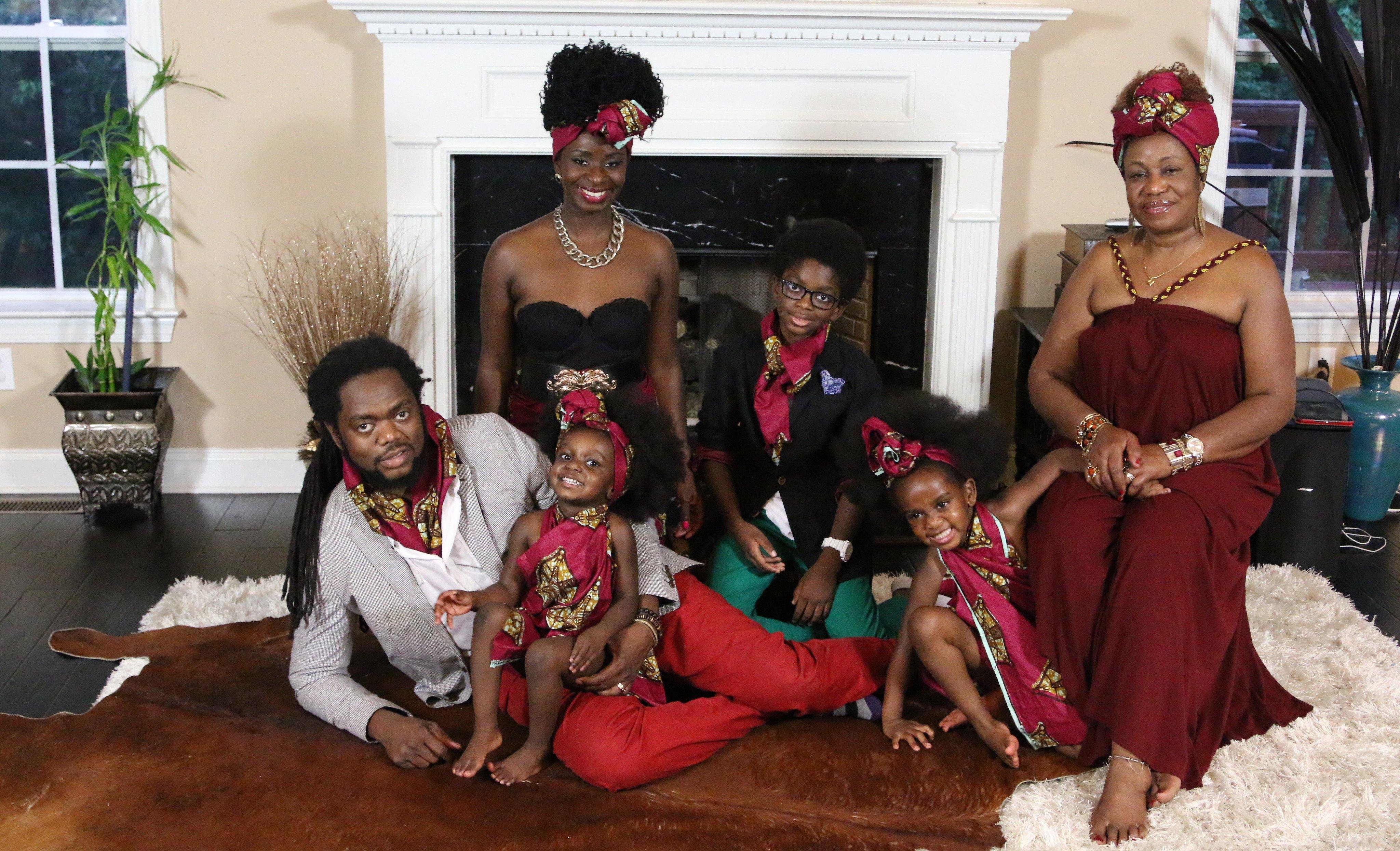 MAMA - RunwayCurls